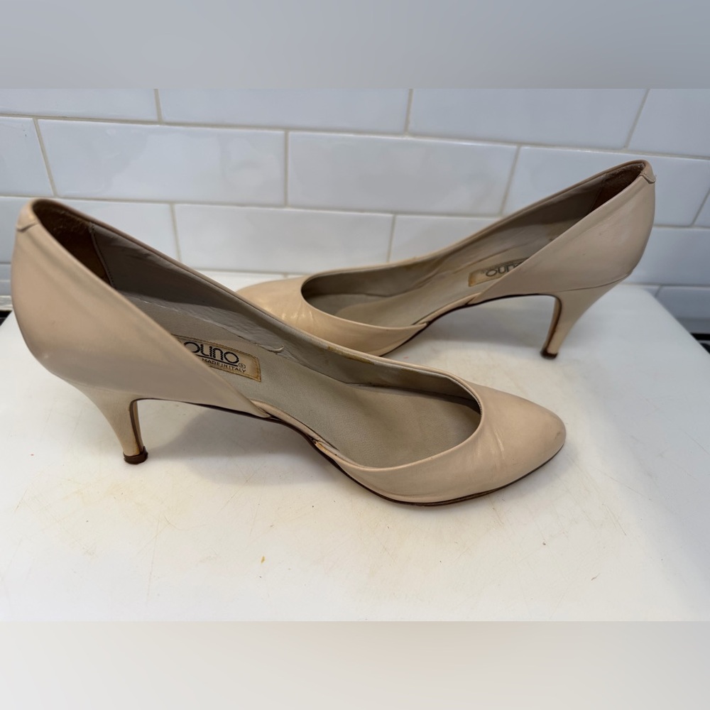 Vintage Bandolino Ivory Italian Leather Pumps - Size 6 1/2